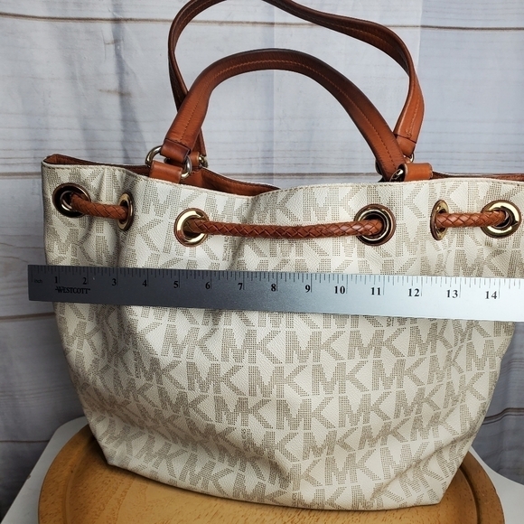 Michael Kors Jet Set Large Logo Leather Gathered Brown Vanilla Tote Purse 15" - Picture 7 of 15